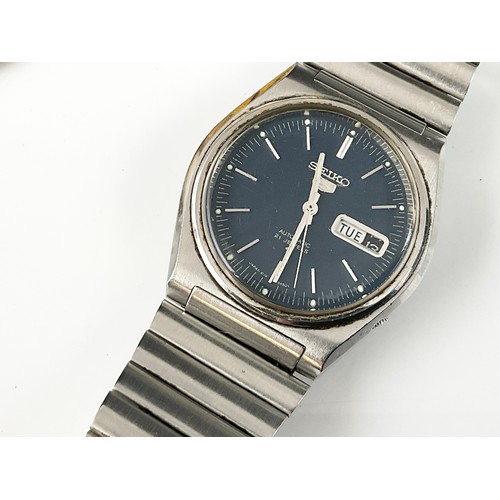 490 - GENTS SEIKO AUTOMATIC BLUE FACE DAY/ DATE WRISTWATCH, GENTS TIME QUARTZ ALARM CHRONOGRAPH WRISTWATCH... 