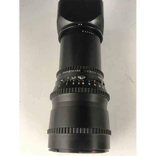 251 - HASSELBLAD LENSES, INC. CARL ZEISS T* TELEPHOTO LENS, f=250 mm 1:5.6, CARL ZEISS T* TELEPHOTO LENS f... 