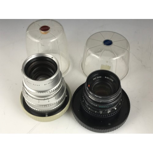 251 - HASSELBLAD LENSES, INC. CARL ZEISS T* TELEPHOTO LENS, f=250 mm 1:5.6, CARL ZEISS T* TELEPHOTO LENS f... 