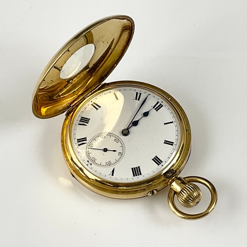 522 - 18CT GOLD HALF HUNTER WATCH WITH WHITE ENAMELLED DIAL AND SUBSIDIARY SECONDS