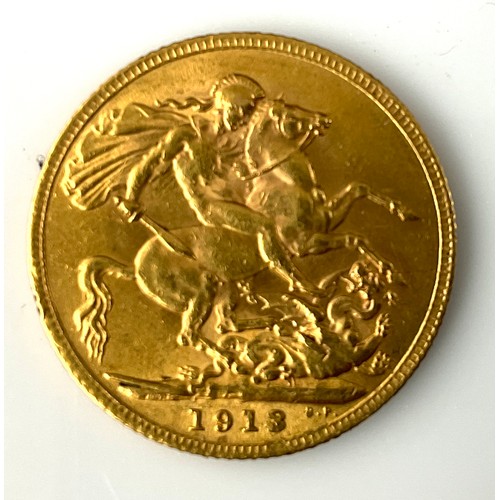 620 - GEORGE V GOLD SOVEREIGN, 1913