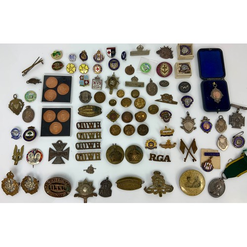 231 - QUANTITY OF MISC. MILITARY AND OTHER BADGES INCLUDING SILVER