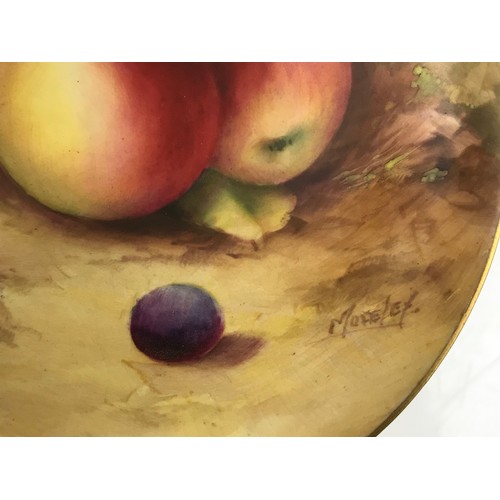 44 - ROYAL WORCESTER PEDESTAL BOWL DECORATED WITH HAND PAINTED FRUIT SIGNED MOSELEY 14cm DIAMETER