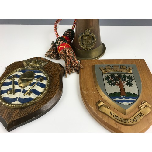 162 - CAST BRASS MILITARY CREST ON OAK SHIELD, ONE OTHER AND A BUGLE WITH AUSTRALIASN UNIVERSITY CREST