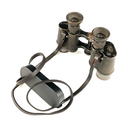 207 - A PAIR OF CARL ZEISS MILITARY FIELD GLASSES, No.3 MK I, MAGNIFICATION 6, NO. 3606