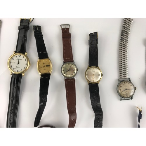 472 - MISC. VINTAGE WATCHES TOGETHER WITH A MILITARY ISSUE POCKET WATCH