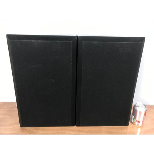 115 - PR. WHARFEDALE E30 SPEAKERS AND A PR. BOSE 3000XL SPEAKERS