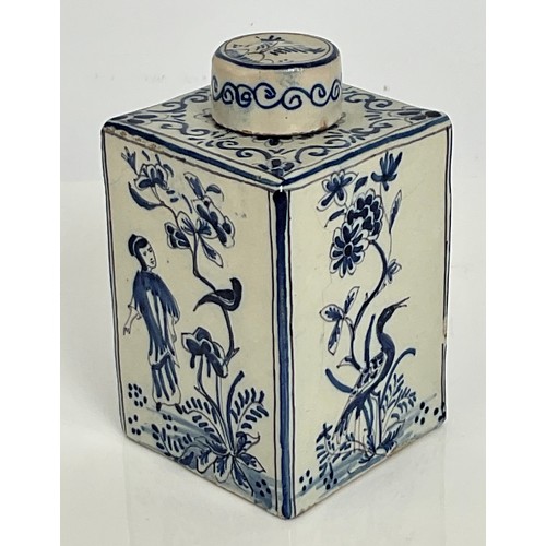 91 - SQUARE SECTION CHINESE PORCELAIN TEA CADDY WITH COVER, BLUE AND WHITE DECORATION DEPICTING EXOTIC BI... 