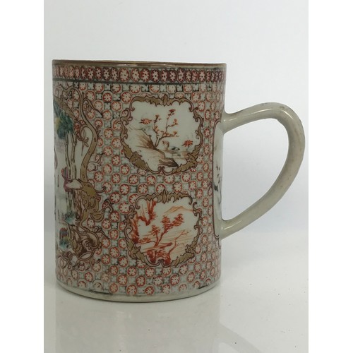 92 - LATE 18TH CENTURY CANTONESE EXPORT PORCELAIN  TANKARD  12cm TALL