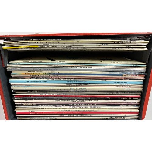 150 - RECORDS, CASE OF POP RECORDS