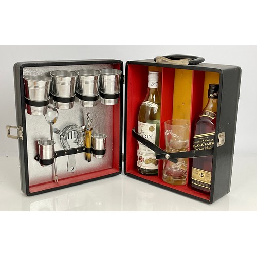 108 - TRAVELLING COCKTAIL SET IN A FITTED CASE WITH BOTTLE OF JOHNNIE WALKER BLACK LABEL AND BOTTLE BACARD... 