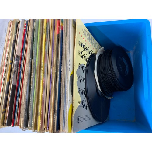 153 - MIXED SELECTION OF 33RPM RECORDS VARIED EPOCH & INTERESTS, PLUS QTY OF SINGLES