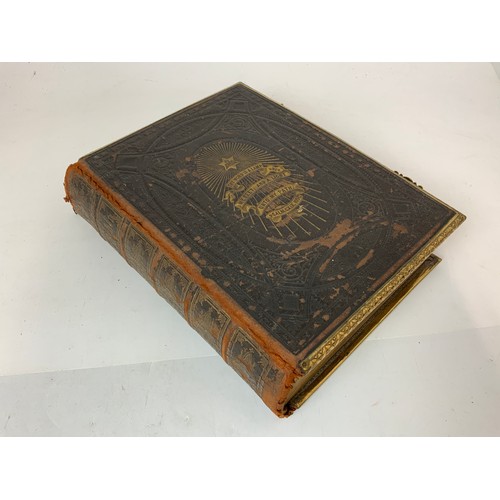 233 - TWO LARGE OND BIBLES, ONE WITH ILLUSTRATIONS BY GUSTAVE DORE, CASSELL PETTER, & BROWNS FAMILY BIBLE ... 