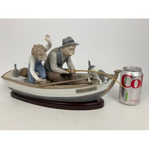 67 - RARE LARGE LLADRO FISHING WITH GRAMPS  5215 MODEL BOXED 40cm LONG