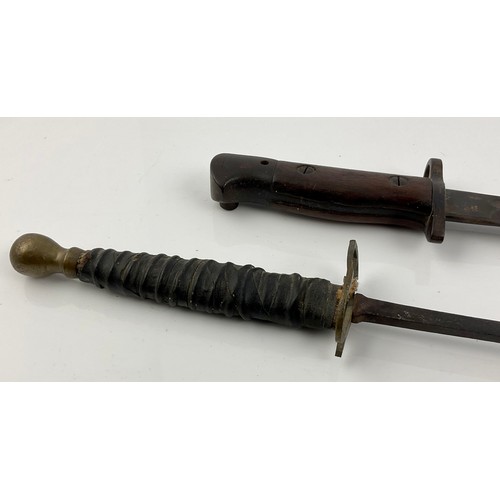 135 - 1907 BAYONET AND A SWORD WITH BOUND LEATHER HANDLE AND RECTANGULAR SECTION BLADE, APPROX. 63 cm