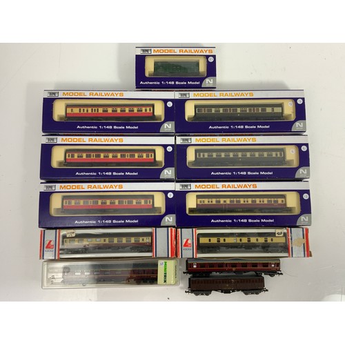 306 - N GAUGE COACHES, GWR COLLETT / HAWKSWORTH NC-017B 6543, NC-015B 7021, NC011 BR CRIMSON CREAM AUTOCOA... 