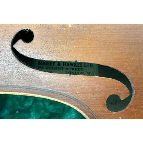 396 - VIOLIN LABELLED BOOSEY AND HAWKES TOGETHER WITH 2 BOWS IN BOOSEY AND HAWKES FITTED CASE