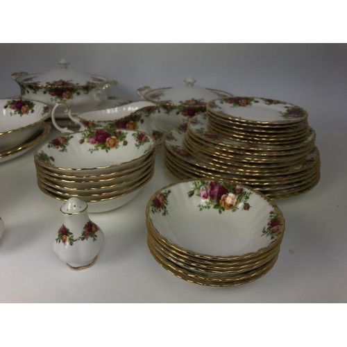 224 - LARGE QUANTITY OF ROYAL ALBERT OLD COUNTRY ROSES DINNERWARE , TUREENS, PLATES , BOWL LITTLE  OR NO U... 