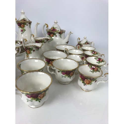 223 - LARGE QUANTITY OF ROYAL ALBERT  OLD COUNTRY ROSES  TEAWARE INC TEAPOT, COFFEE  POT CUPS, SAUCERS LIT... 