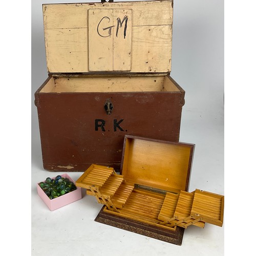 349 - WOODEN TOOL BOX, CIGARETTE BOX AND VARIOUS MARBLES