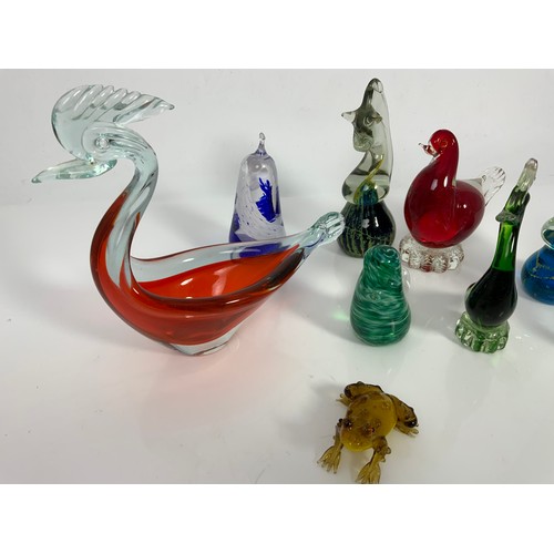 272 - QTY. MDINA AND OTHER GLASS ANIMALS AND PAPERWEIGHTS