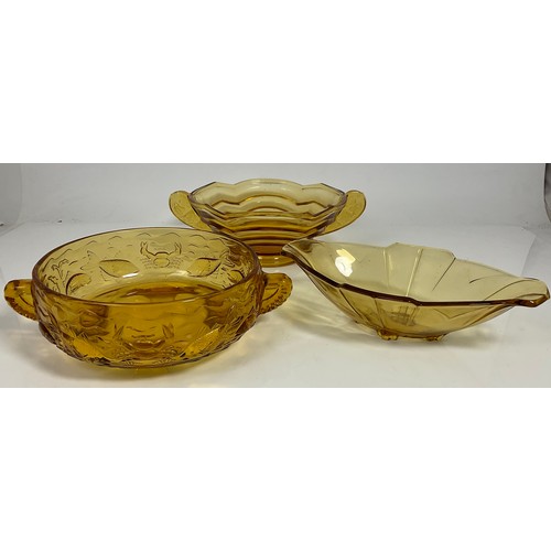 267 - QUANTITY  OF COLOURED AND OTHER GLASSWARE INCLUDING LARGE DISH WITH BRITISH REG MARK