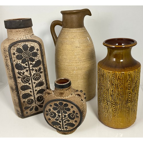 439 - THREE LARGE VASES AND A LARGE JUG