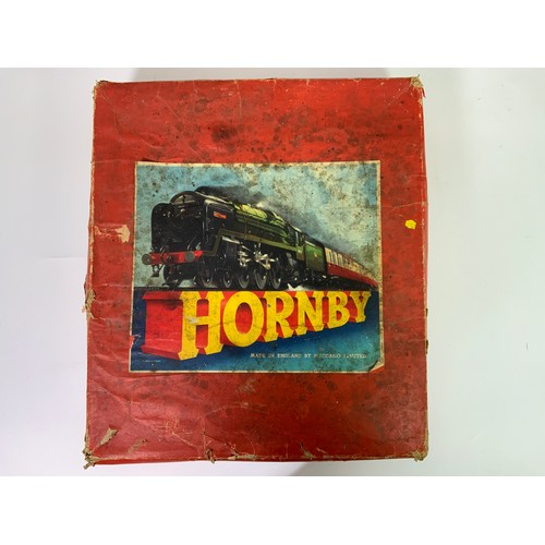 420 - HORNBY BOXED GOODS TRAIN SET, WITH 0-4-0 TENDER LOCO 60199, 2 WAGONS & TRACK, PLUS FLAT TRUCK & EARL... 