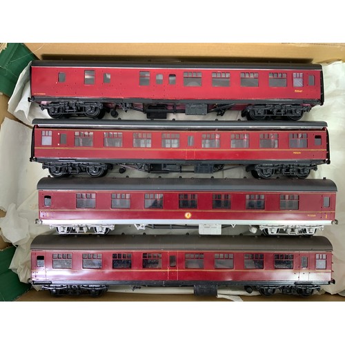 437 - 0 GAUGE 6 MODEL RAILWAY KIT BUILT COACHES, ALL BR MK 1 IN LM CRIMSON, INC BSK, TSO, FK, SK & BD