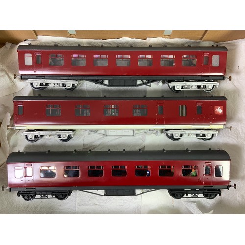 438 - 0 GAUGE KIT BUILT MODEL RAILWAY COACHES, LMS EPOCH, X5, INC. TSO, FIRST & TWO BRAKE THIRDS, ALL U/B