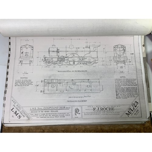 247 - SUNDRY RAILWAY BOOKS & EPHEMERA, BRB CONVEYANCE OF GOODS BY RAIL 1921, WTT SUPPLEMENTS 1962, BOUND F... 