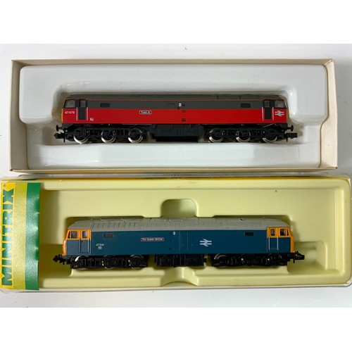 318 - GRAHAM FARISH N GAUGE BOXED LOCOMOTIVE 8027 CLASS 47 DIESEL PARCELS LIVERY TRACK 29 & MINITRIX, CLAS... 