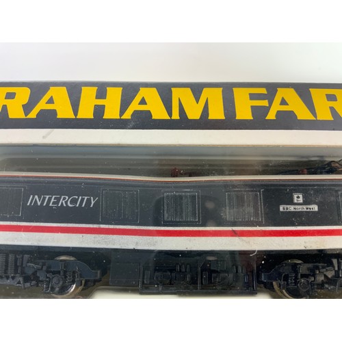 327 - GRAHAM FARISH 4 CLASS 90 ELECTRIC LOCOMOTIVES, ALL ADVISED NON WORKING SPARES / REPAIR, COMPRISING 8... 