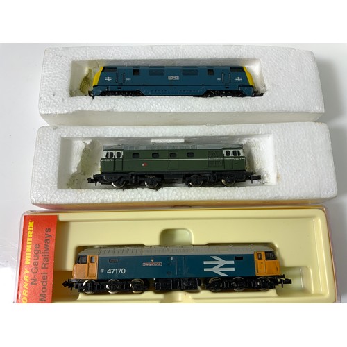 329 - HORNBY MINITRIX, 2 CARD & 1 PLASTIC BOXED LOCOMOTIVES, WARSHIP, CLASS 27 & CLASS 47, PLUS LIMA DELTI... 