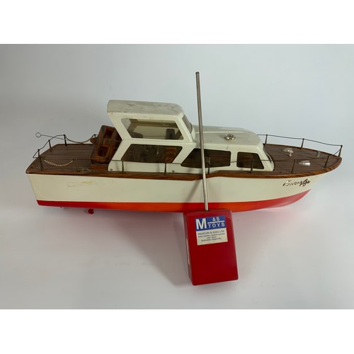 19 - RADIO CONTROLLED CABIN CRUISER, M&S TOYS, MANCUMI & SON LTD, APPROX. 62 CM LONG