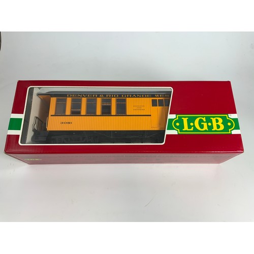 496 - LGB G SCALE BOXED MODEL RAILWAY COACH 30810 PERSONENWAGEN MIT GEPACKABTELL, 3081 DEBVER & RIO GRANDE