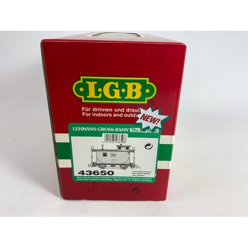 490 - LGB 43650 CABOOSE CAR C&S 1003 IN YELLOW, BOXED, G SCALE