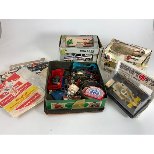 216 - VARIOUS SCALEXTRIC CATALOGUES & LEAFLETS, VARIOUS SPARES & PARTS, PLUS 2 P/T BOXED BURAGO CARS OPAL ... 