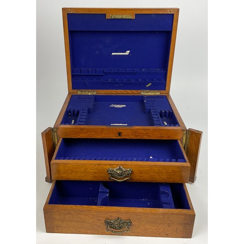 298 - GOOD QUALITY THREE TIER, TWO DRAWER OAK CANTEEN (NO CONTENTS)