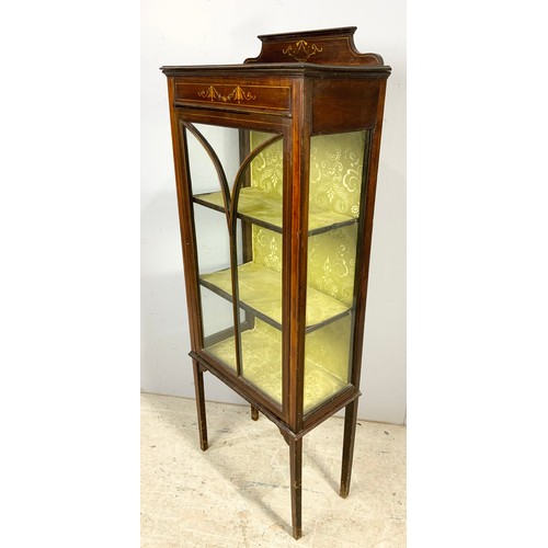 536 - INLAID EDWARDIAN MAHOGANY DISPLAY CABINET 150cm