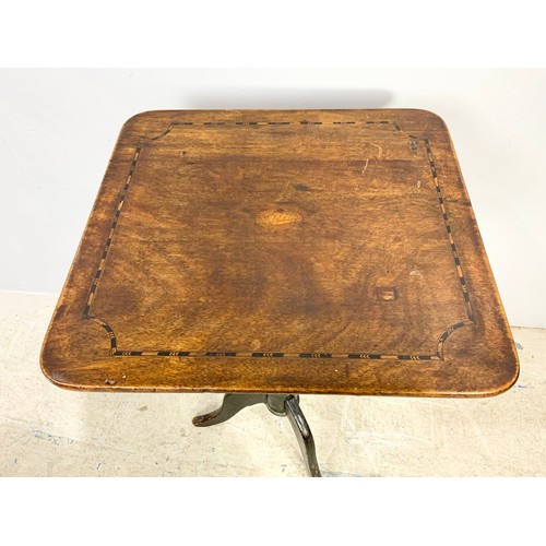 587 - INLAID OAK TIP TOP PEDESTAL TABLE