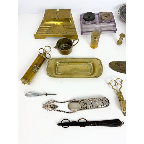 262 - MISCELLANEOUS INCLUDING ART DECO AND OTHER DESK STAND, INK WELLS, BRASS PLATE, PIERCED SPECTACLE HOL... 