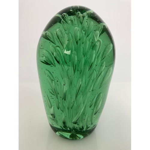 190 - VICTORIAN GREEN GLASS DUMP TOGETHER WITH A COB BOTTLE AND ONE OTHER