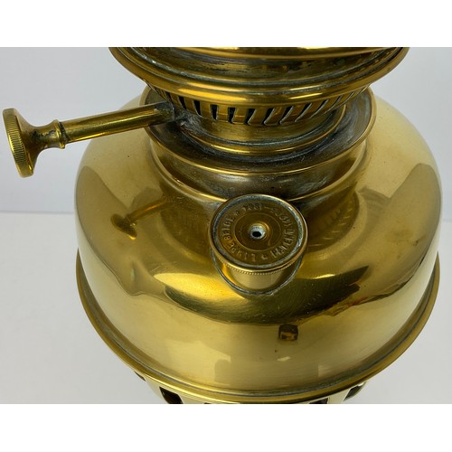 217 - VICTORIAN BRASS OIL LAMP WITH ETCHED GLASS SHADE APPROX 78CM TALL