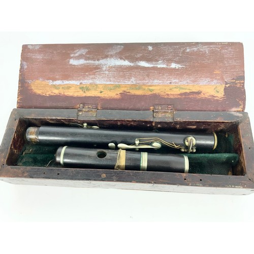 344 - UNNAMED PICCOLO IN FITTED CASE