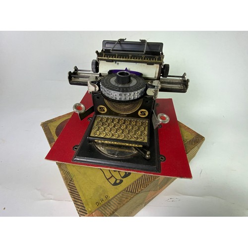 50 - A SCARCE BOXED DRP  USA PATENTE DRGM CHILDS TYPEWRITTER, MADE IN GERMANY
