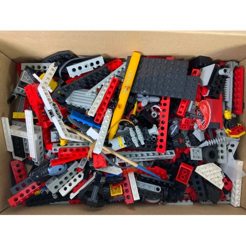 42 - LEGO TECNIC SET 8480, SPACE SHUTTLE, BOX OPENED CONTENTS NOT CHECKED, PLUS A BOX OF LOOSE LEGO