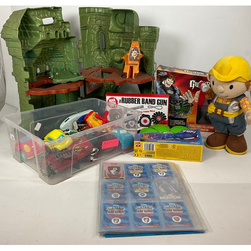 36 - GHOSTBUSTERS FIRE STATION PART BOXED, BOB THE BUILDER, PHLAT BALL, GUITAR HERO, GHOSTBUSTERS HELICOP... 
