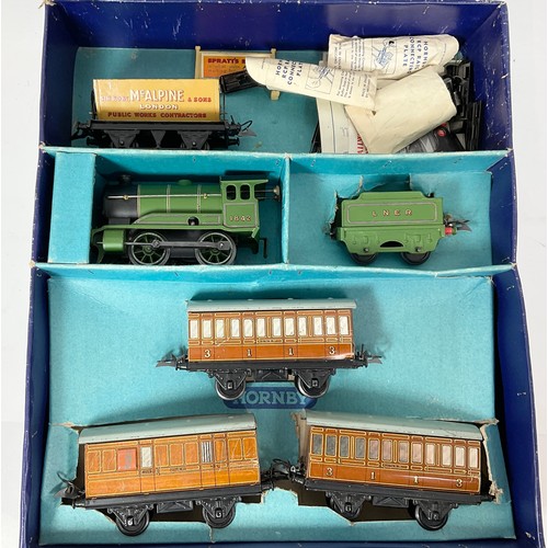 277 - HORNBY 0 GAUGE MODEL RAILWAY, A BOXED 501 PASSENGER TRAIN SET, LNER 0-4-0 1842, PLUS 3 4 WHEEL ‘TEAK... 