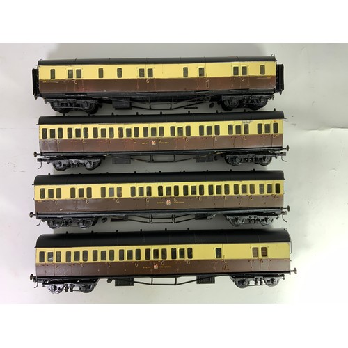 289 - 4 0 GAUGE KIT BUILT GWR COACHES, COMPRISING 3 SUBURBAN & 1 CORRIDOR BRAKE